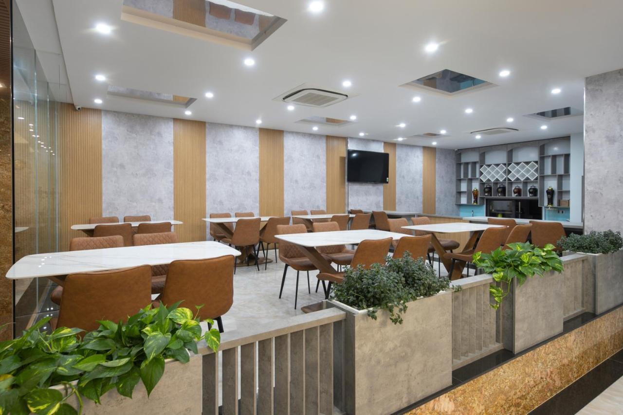 Hummer Hotel & Apartment Da Nang Beach Εξωτερικό φωτογραφία